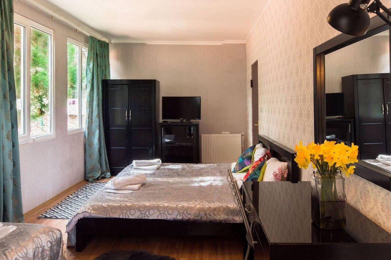 Gold Star Hotel ティビリシ エクステリア 写真