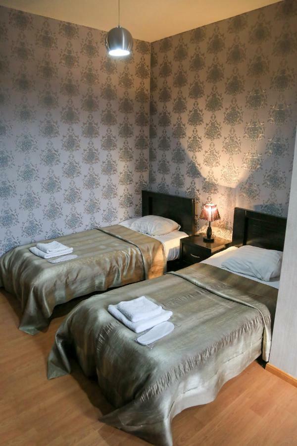Gold Star Hotel ティビリシ エクステリア 写真